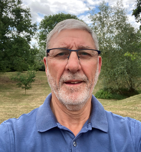 Portrait photo of Paul Cowley